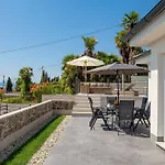 Milla Villa
