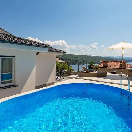 Milla Villa *